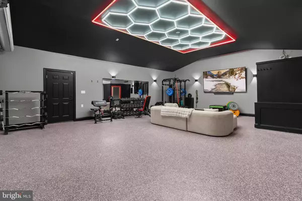 Newark, DE 19713,183 BROOKSIDE BLVD