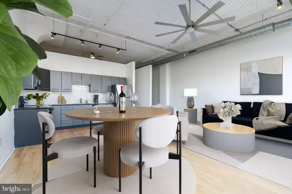 Philadelphia, PA 19103,2200-28 ARCH ST #503