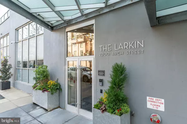 Philadelphia, PA 19103,2200-28 ARCH ST #503