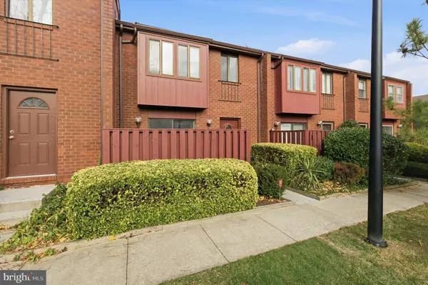 Baltimore, MD 21208,7420 PARK HEIGHTS AVE