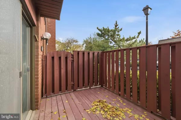 Baltimore, MD 21208,7420 PARK HEIGHTS AVE