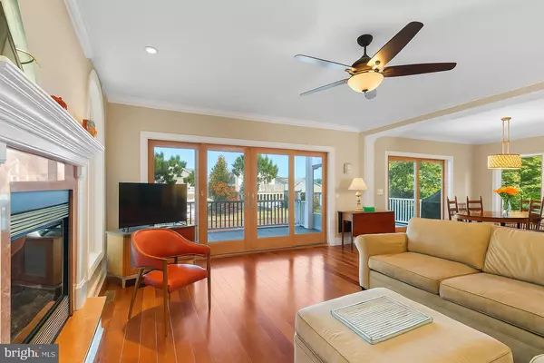 South Bethany, DE 19930,309 W 5TH ST