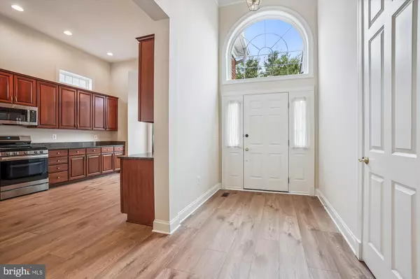 Haymarket, VA 20169,15463 LEGACY WAY