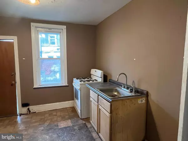 Philadelphia, PA 19148,403 DALY ST