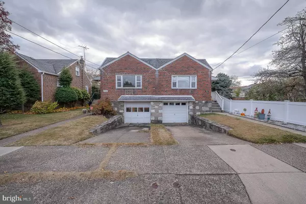 Philadelphia, PA 19111,916 FAUNCE ST