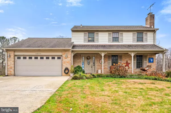 Manassas, VA 20111,8203 MEADOWLARK CT