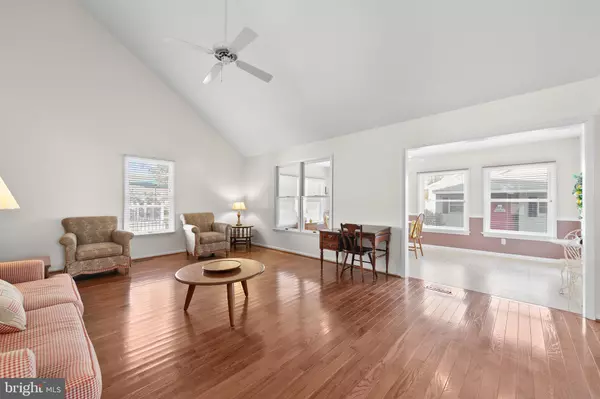 Selbyville, DE 19975,37711 E POND CIR