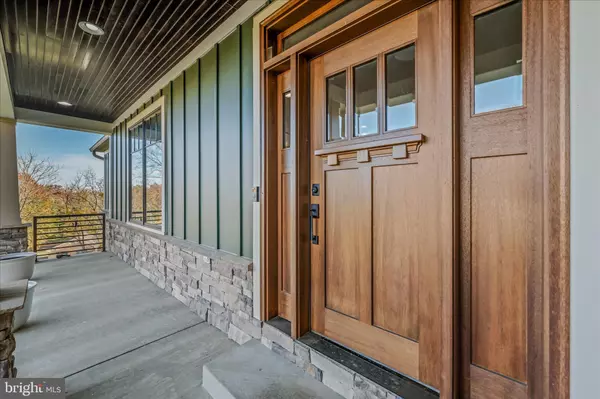 Martinsburg, WV 25403,60 TEMPTATIONS RD