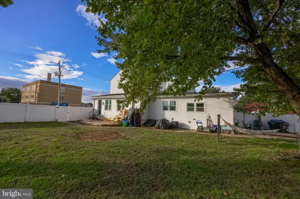 York, PA 17403,1061 HAY ST