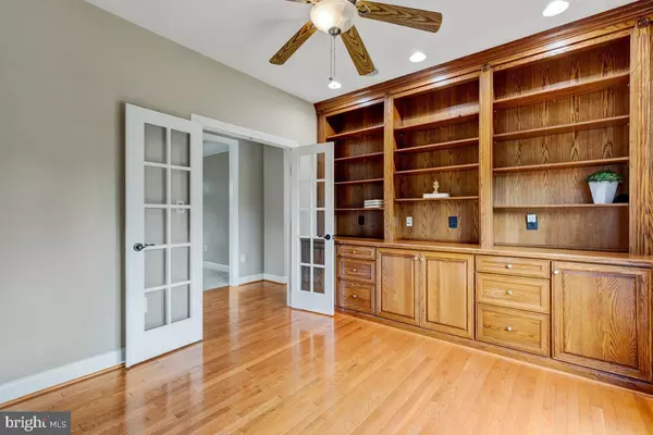 Aldie, VA 20105,24188 SPRING MEADOW CIR