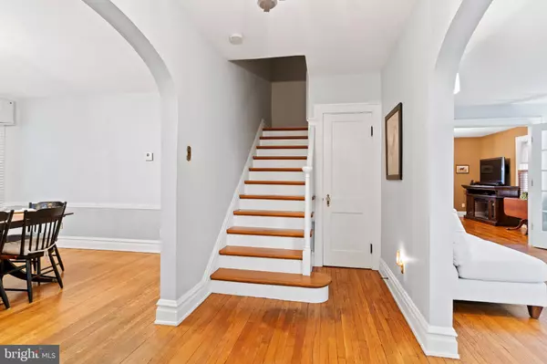 Camp Hill, PA 17011,225 N 26TH ST