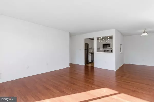 Trenton, NJ 08648,30 VOSCEK CT