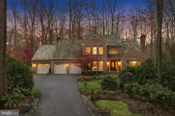 Fairfax Station, VA 22039,6809 SPOUT LN