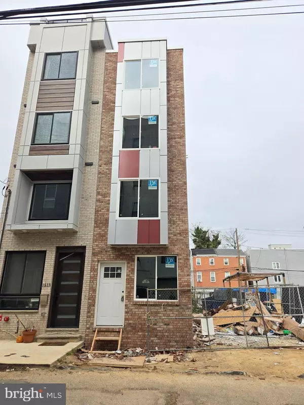 Philadelphia, PA 19121,1511 W FLORA ST