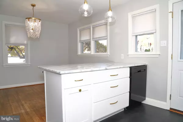 Lancaster, PA 17603,303 EUCLID AVE