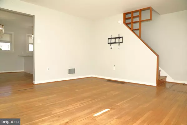 Lancaster, PA 17603,303 EUCLID AVE