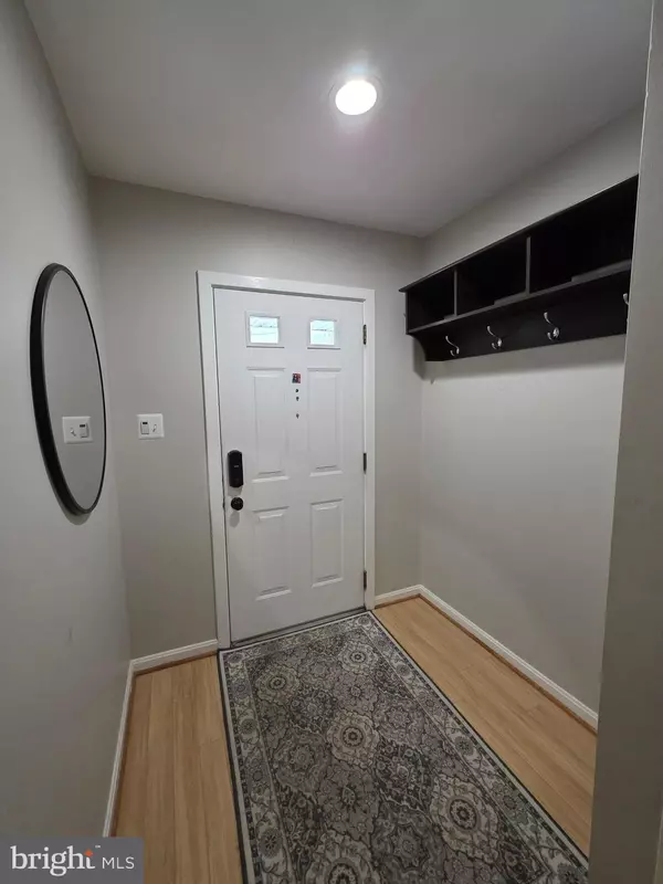 Springfield, VA 22151,8140 DRAYTON LN