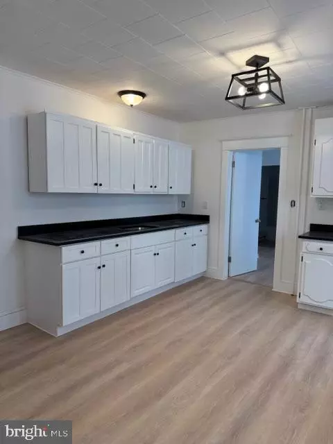 Marcus Hook, PA 19061,1424 HUDDELL AVE