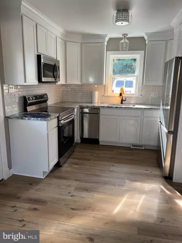 Front Royal, VA 22630,346 W 11TH ST