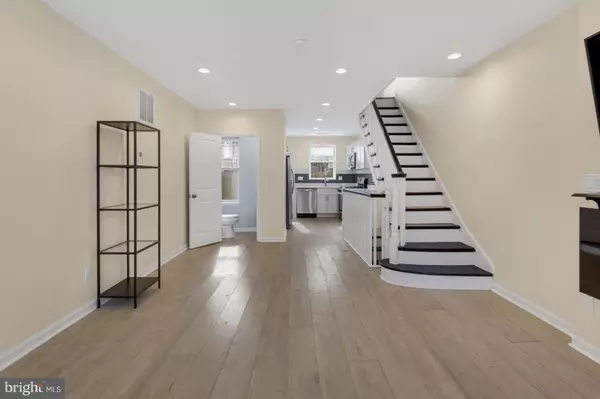 Philadelphia, PA 19145,2124 SIGEL ST