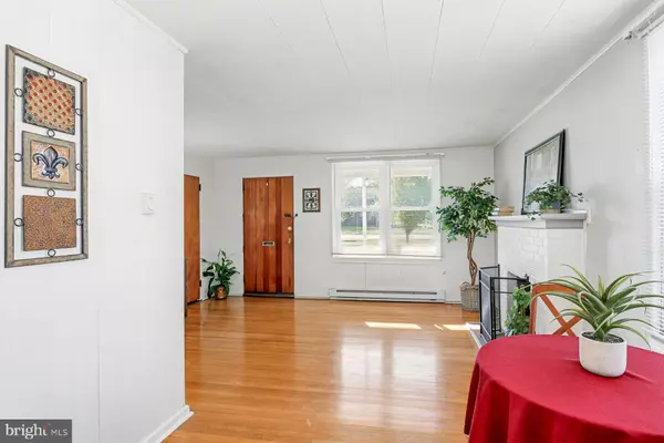 Harrisburg, PA 17111,4610 DERRY ST