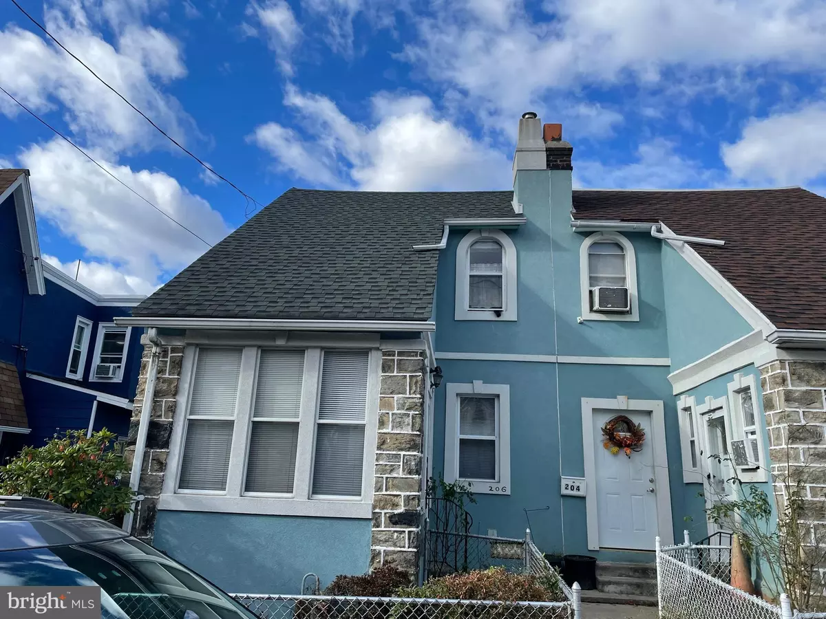 Upper Darby, PA 19082,206 HEATHER RD