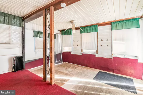 Harrisburg, PA 17103,715 N 18TH ST