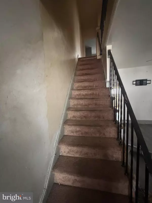 Philadelphia, PA 19120,Address not disclosed