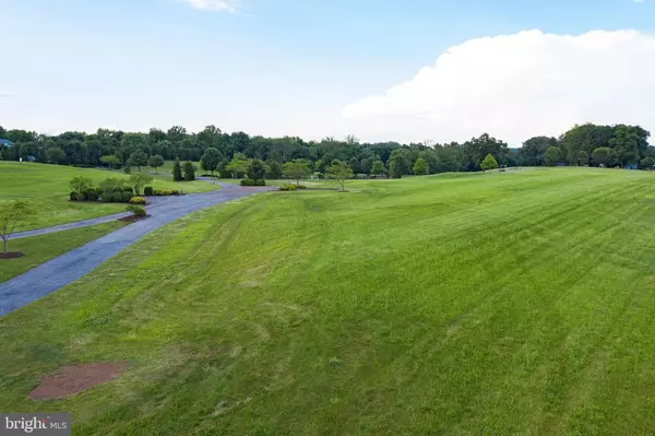 Manheim, PA 17545,119 JAMESFIELD PL #LOT 3