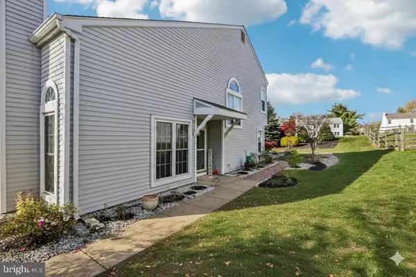 Newtown, PA 18940,52 SKYVIEW WAY