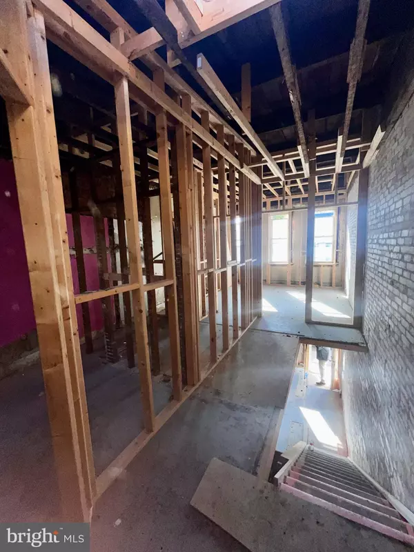 Baltimore, MD 21217,2533 FRANCIS ST