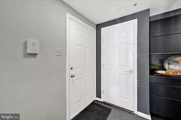 Parkville, MD 21234,9107-D LINCOLNSHIRE CT #D