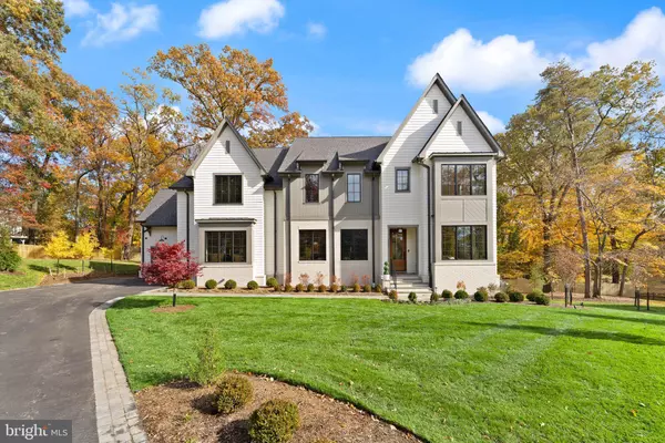 Mclean, VA 22101,2107 ELLIOTT AVE