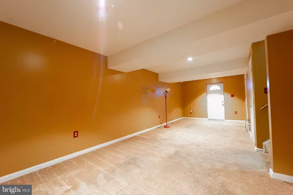 Temple Hills, MD 20748,5512 FRAZIER TER