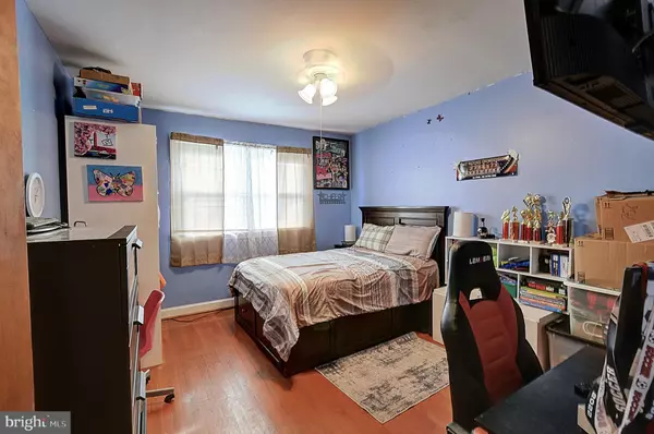 Temple Hills, MD 20748,4229 24TH AVE