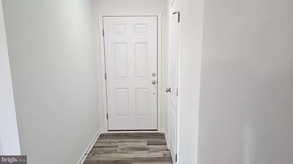 Smyrna, DE 19977,71 COTSWOOD CT