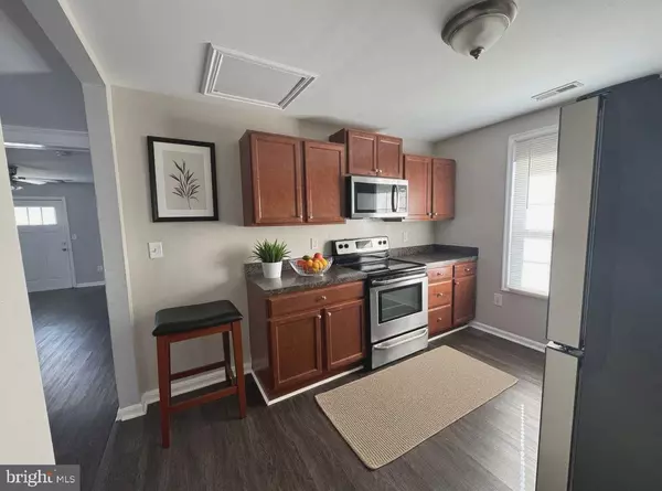 Pasadena, MD 21122,8140 HOG NECK RD