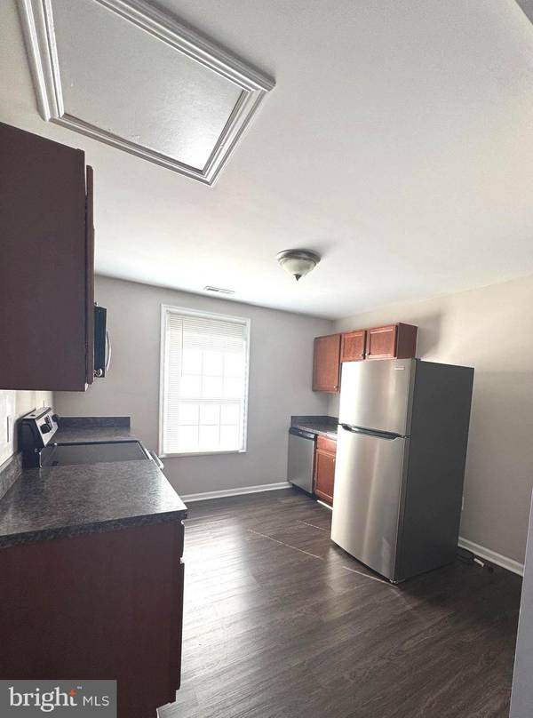 Pasadena, MD 21122,8140 HOG NECK RD