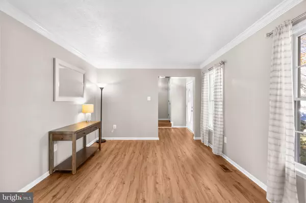 Eldersburg, MD 21784,6670 SLACKS RD