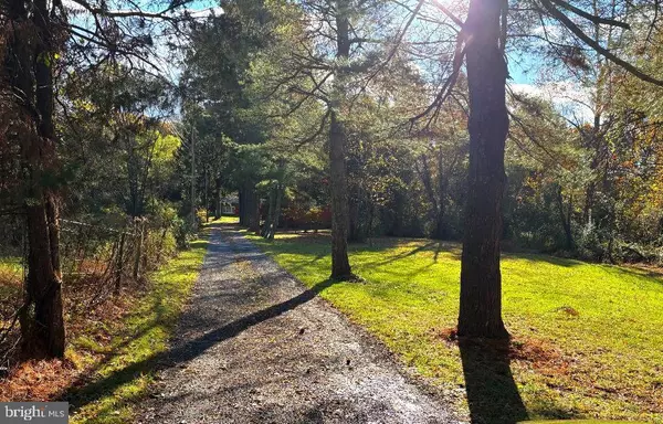 Hanover, PA 17331,1323 N MOULSTOWN RD N