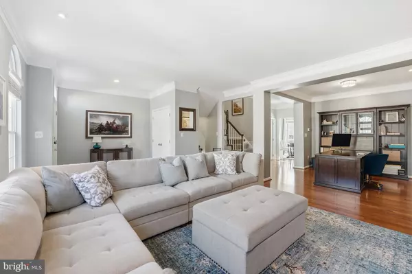 Ashburn, VA 20147,21480 TROWBRIDGE SQ