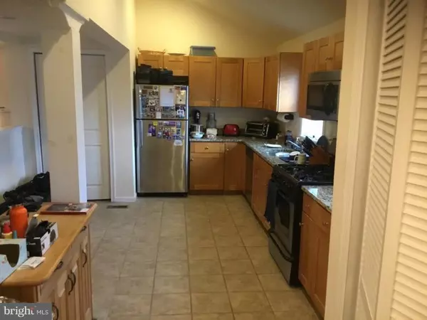 Round Hill, VA 20141,19 BRIDGE ST #STUDIO