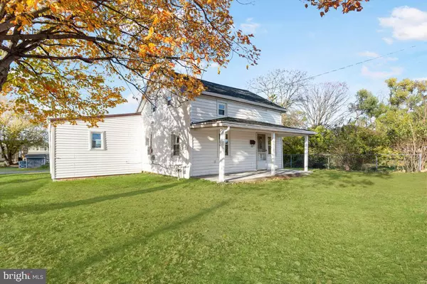 Abbottstown, PA 17301,304 W HIGH ST