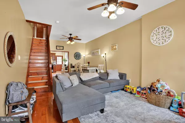 Philadelphia, PA 19125,818 BELGRADE ST