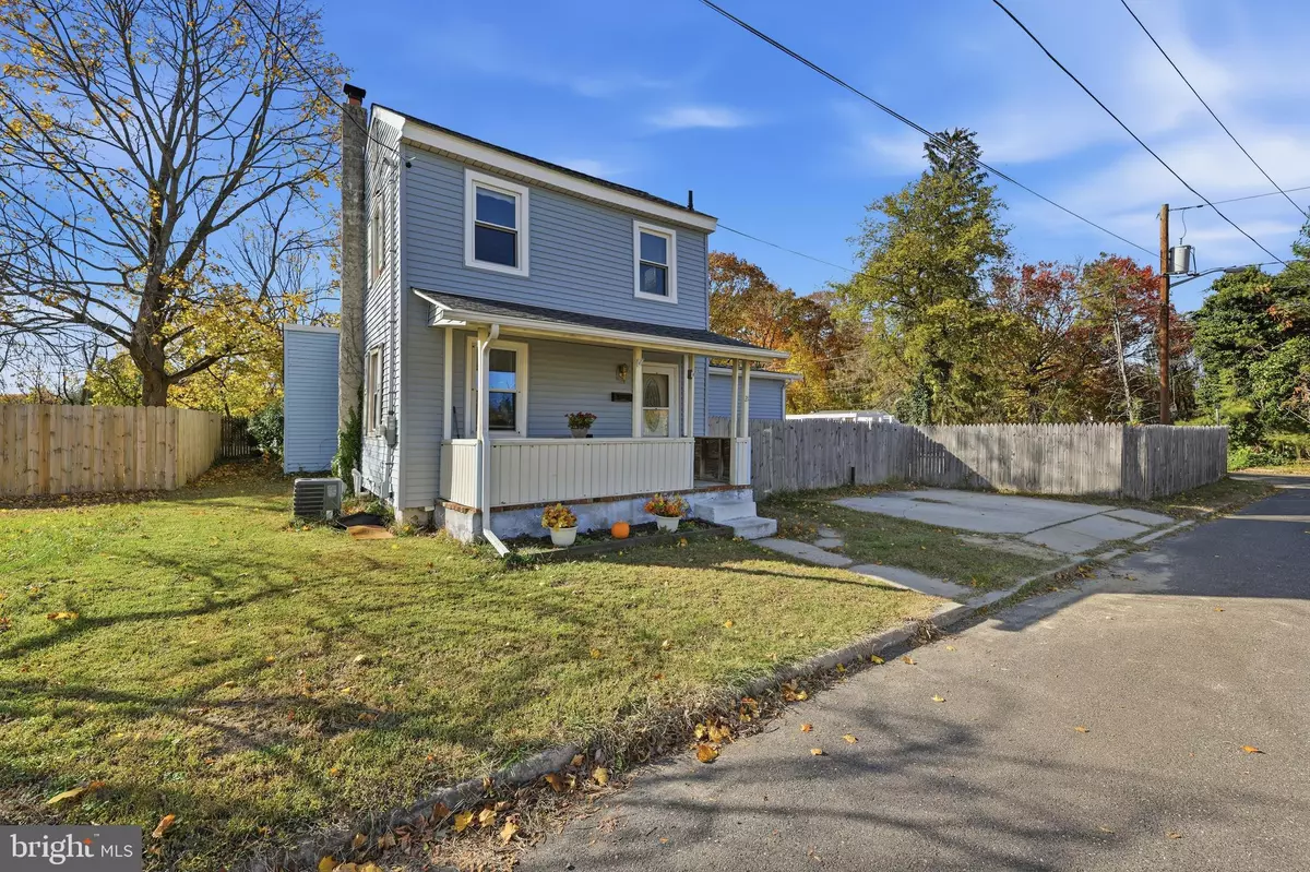 Blackwood, NJ 08012,21 BAPTIST LN