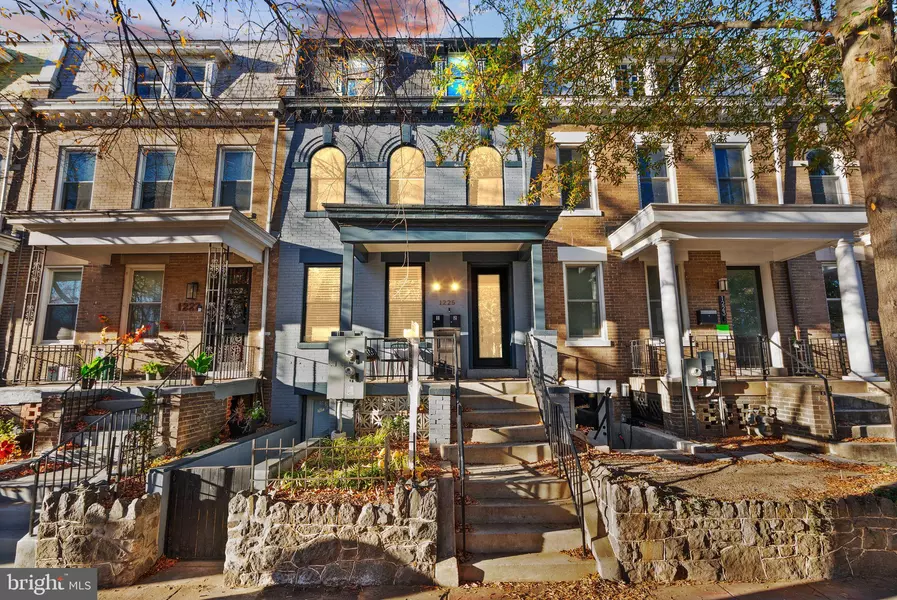 1225 PARK RD NW #1, Washington, DC 20010