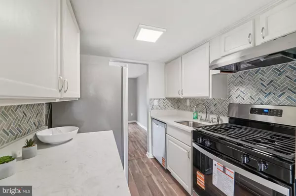 9432 MERRYREST RD #A-B, Columbia, MD 21045