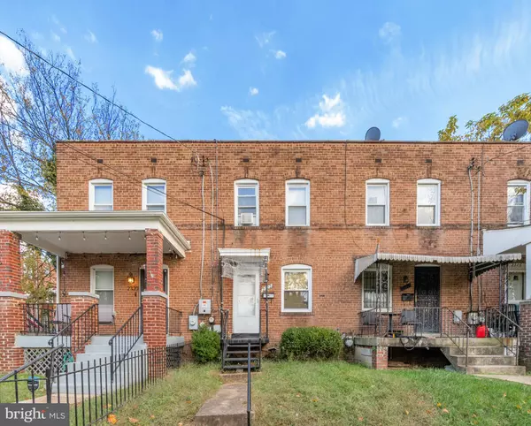 Washington, DC 20020,2322 14TH PL SE