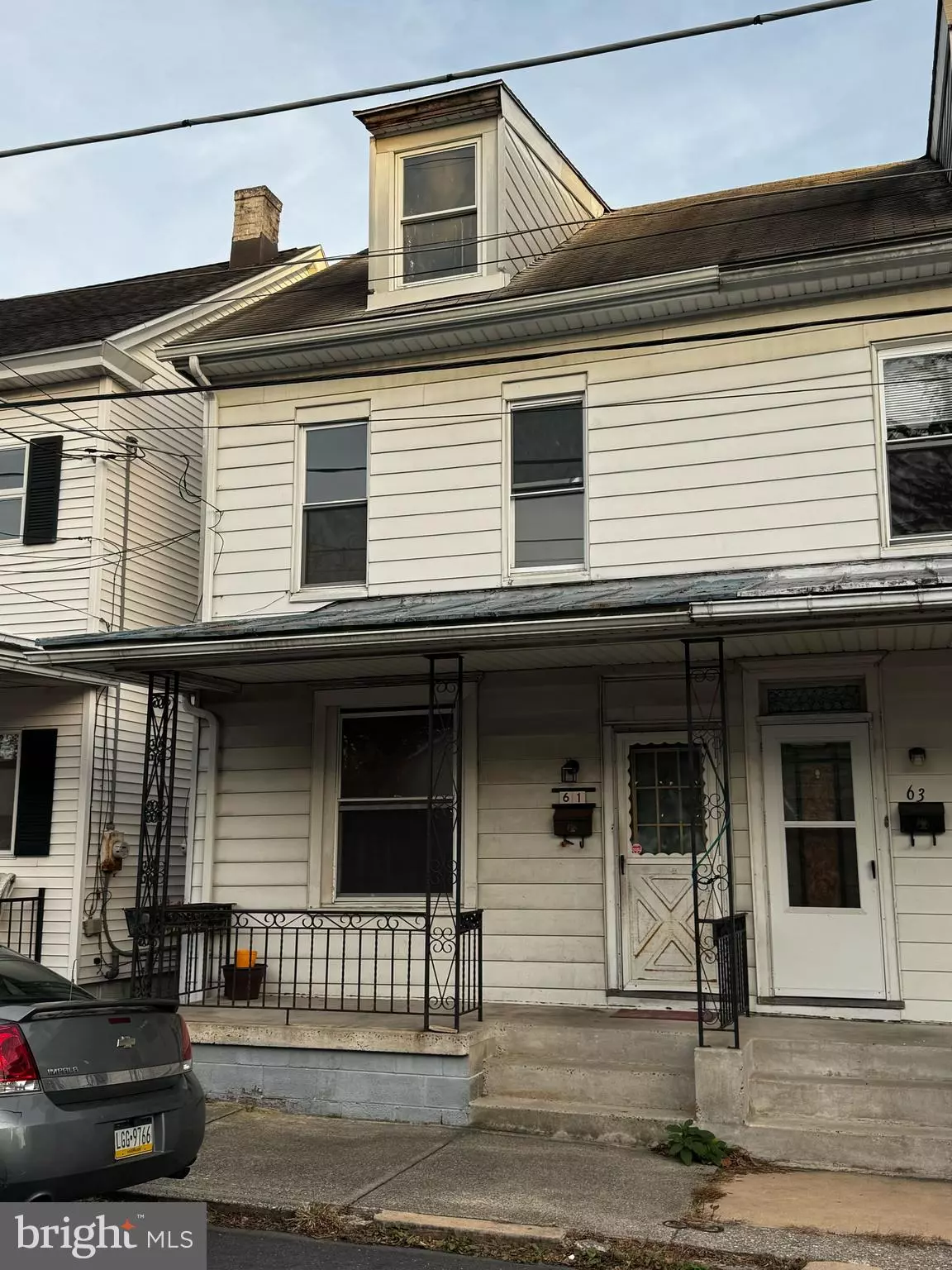 Pine Grove, PA 17963,61 MIFFLIN ST
