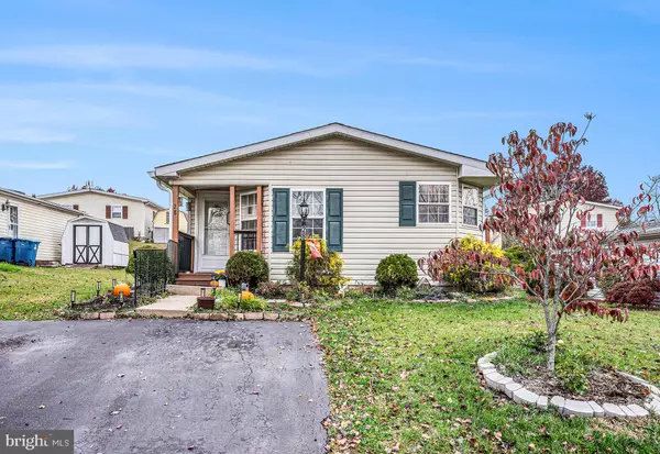 Harleysville, PA 19438,28 JUNIPER CT E